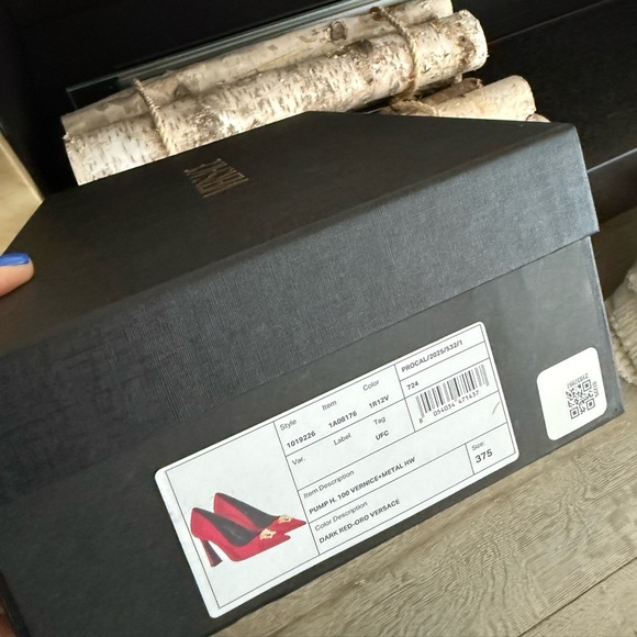 Versace Red Patent Leather Pointed Pump with Gold Medusa Accent - Picture 12 of 14